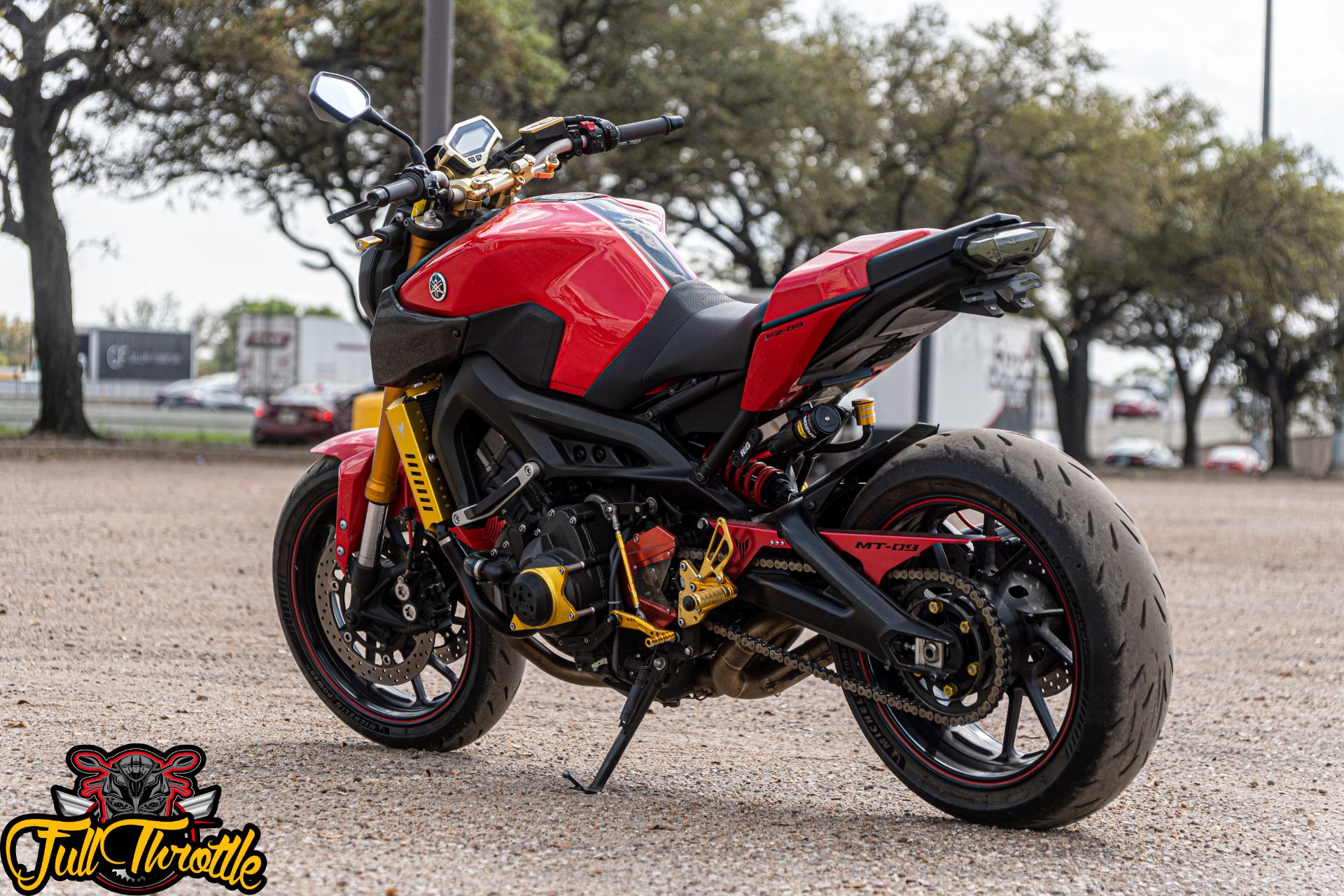 2014 Yamaha FZ-09 in Houston, Texas - Photo 5