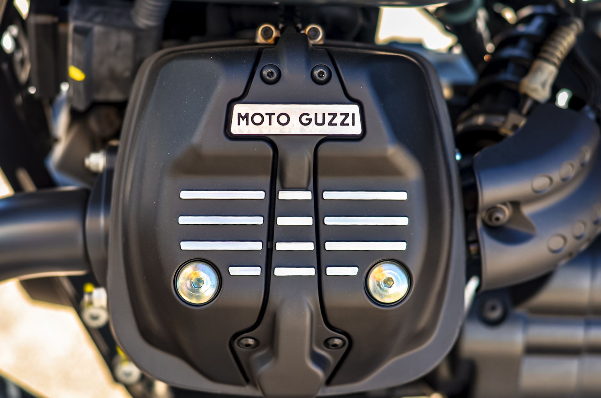 2020 Moto Guzzi V7 III Stone in Houston, Texas - Photo 14