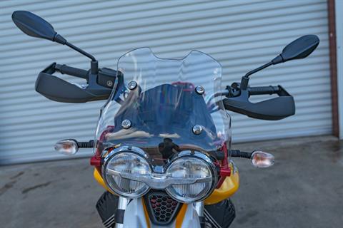 2020 Moto Guzzi V85 TT Adventure in Houston, Texas - Photo 4