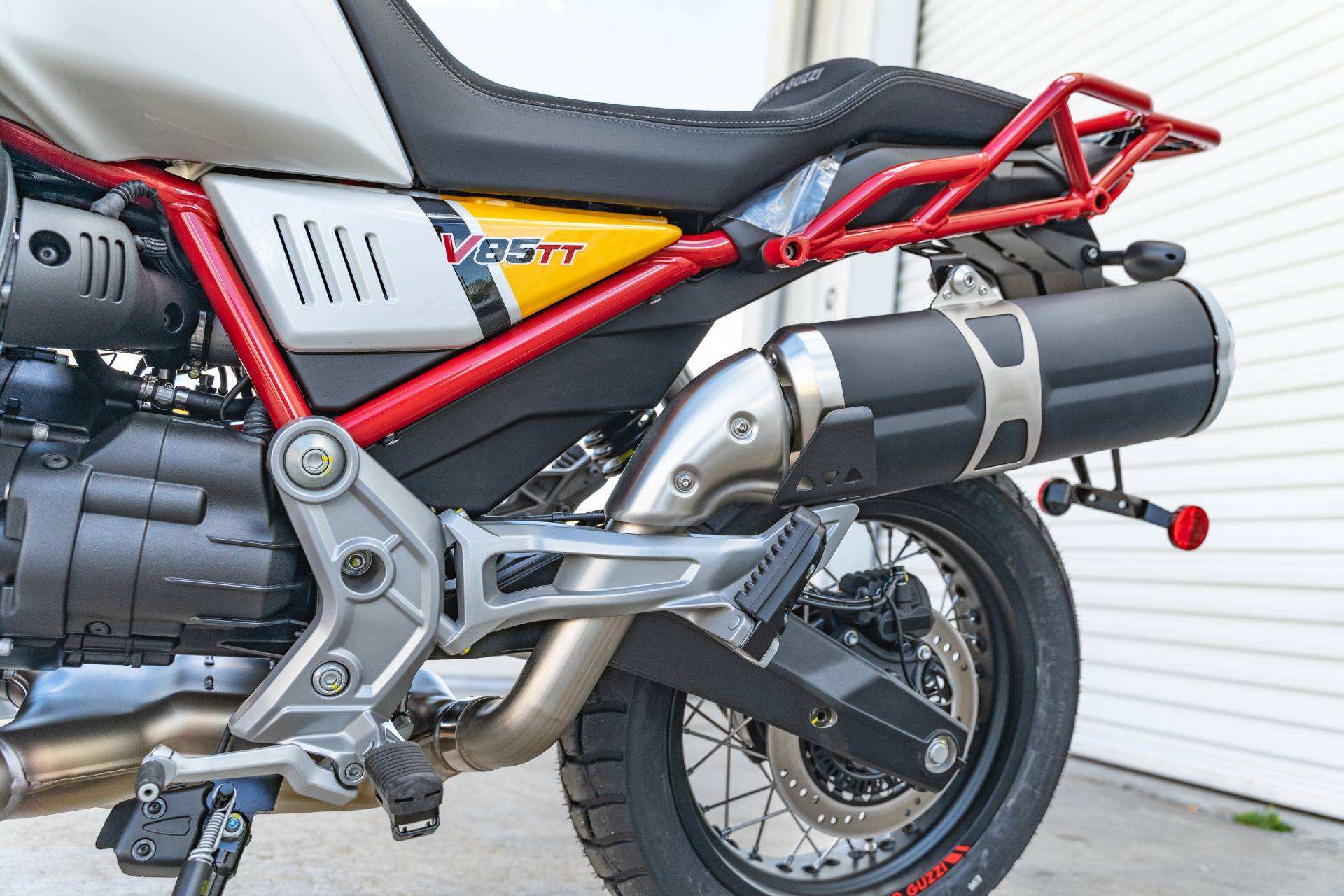 2020 Moto Guzzi V85 TT Adventure in Houston, Texas - Photo 18