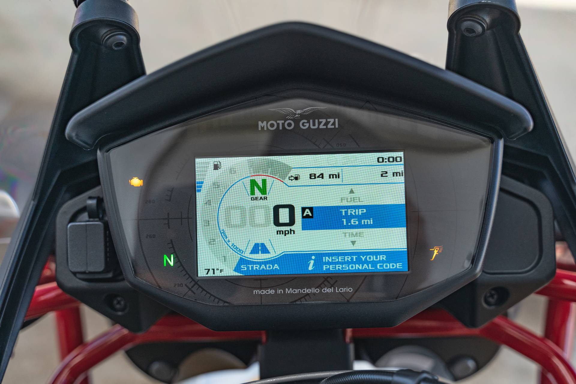 2020 Moto Guzzi V85 TT Adventure in Houston, Texas - Photo 24