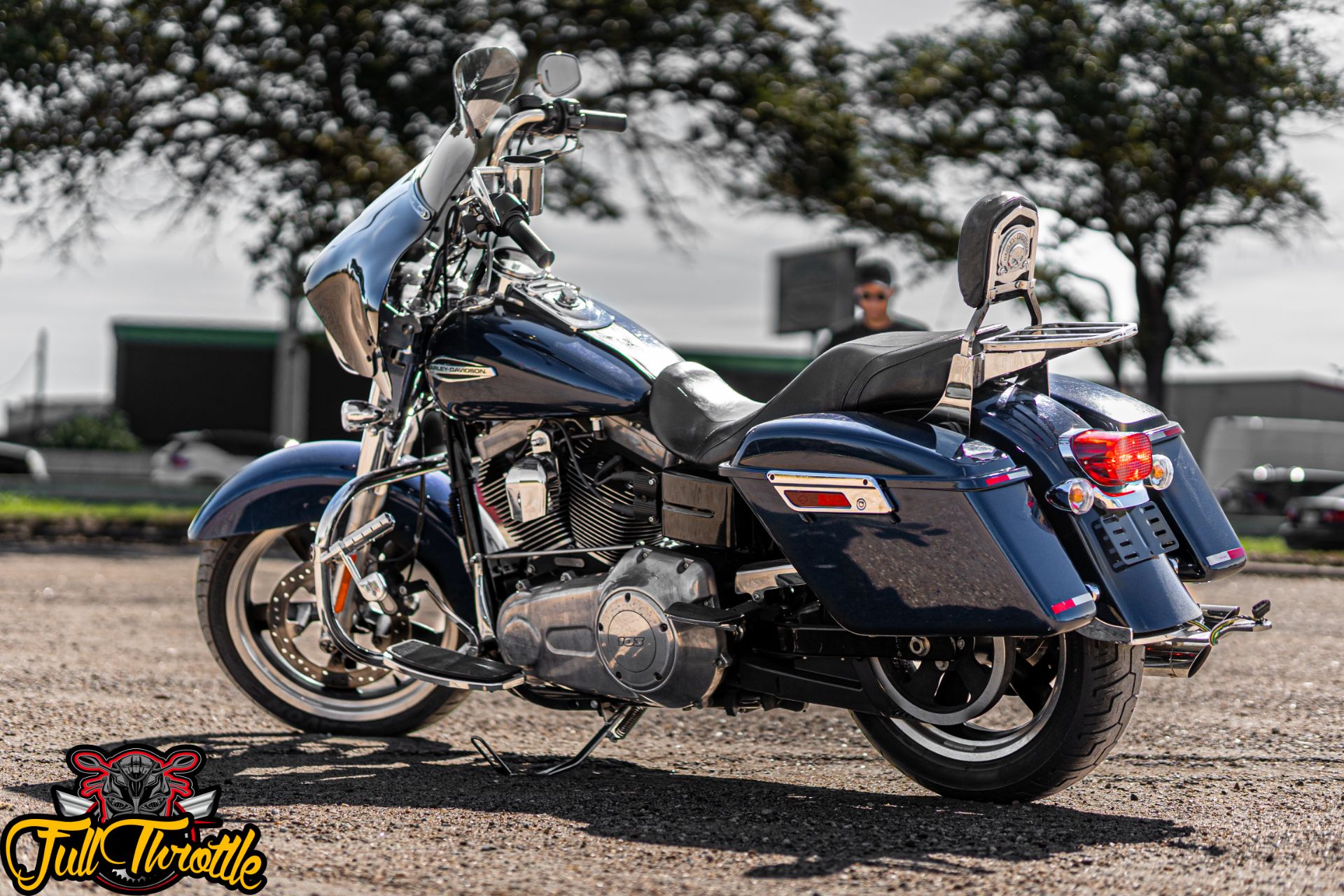 2013 Harley-Davidson Dyna® Switchback™ in Houston, Texas - Photo 5