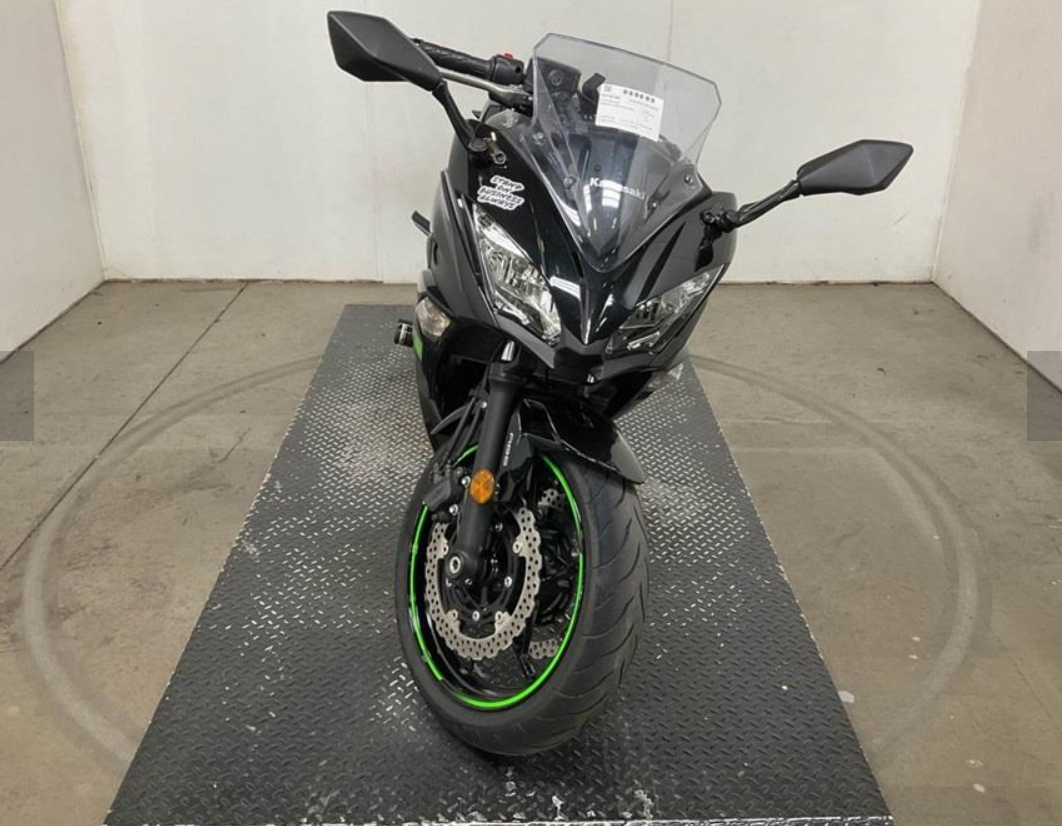2019 Kawasaki Ninja 650 ABS in Houston, Texas - Photo 4