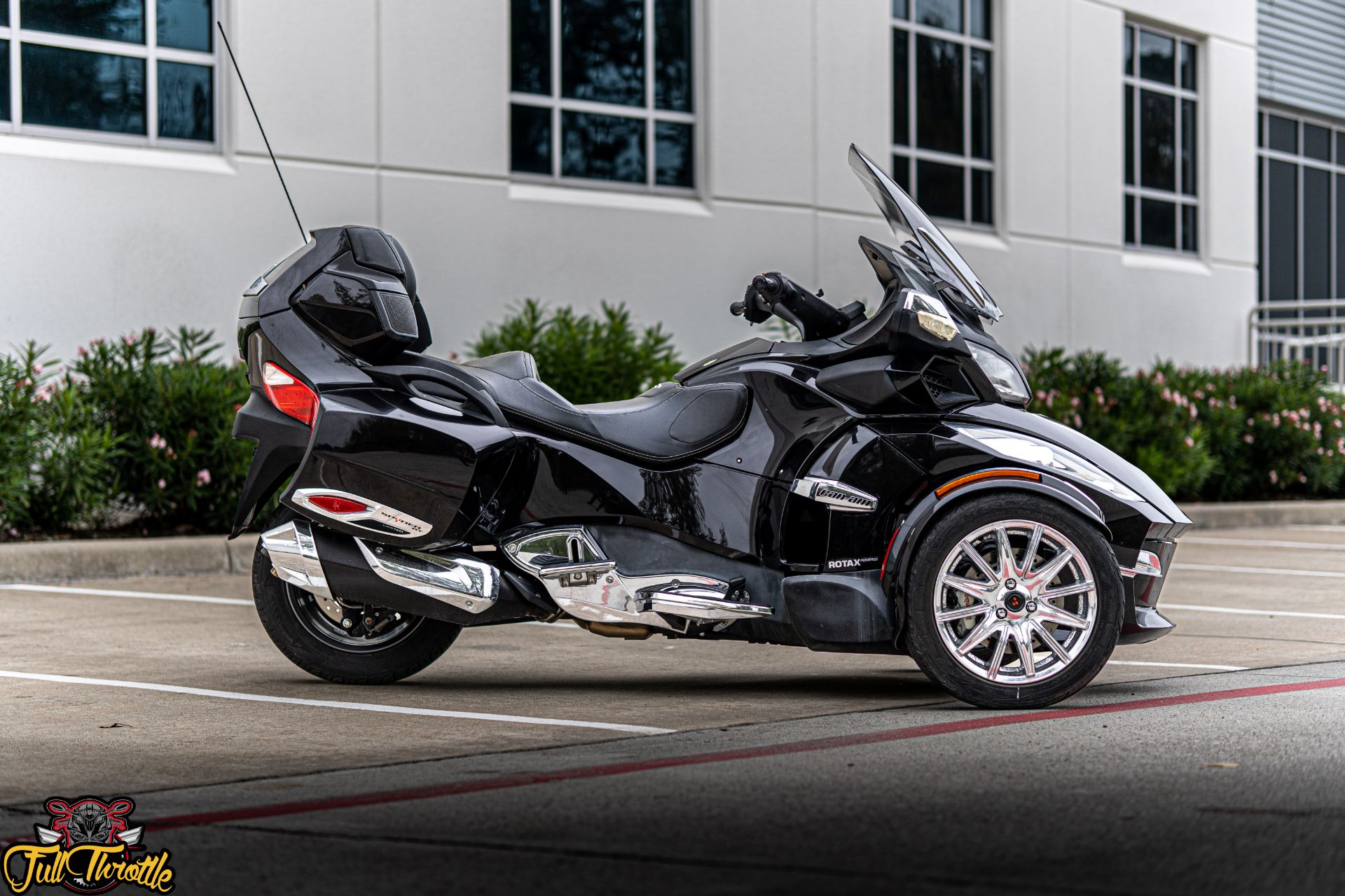 2013 Can-Am Spyder® RT SE5 in Houston, Texas - Photo 2