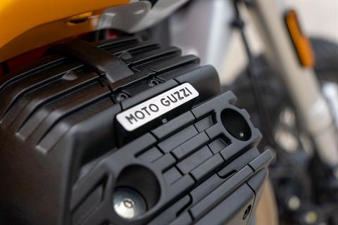 2022 Moto Guzzi V85 TT Adventure in Houston, Texas - Photo 13