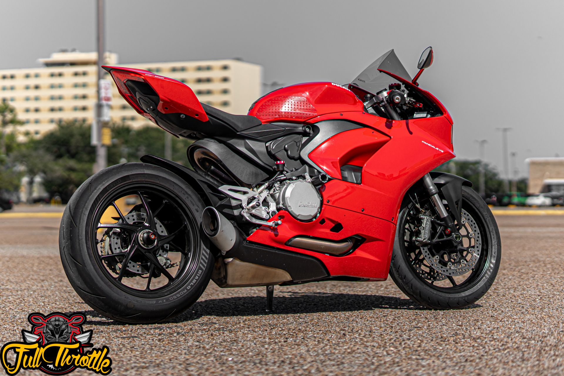 2022 Ducati Panigale V2 in Houston, Texas - Photo 3