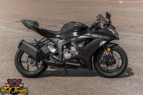 2016 Kawasaki Ninja ZX-6R ABS in Houston, Texas - Photo 2