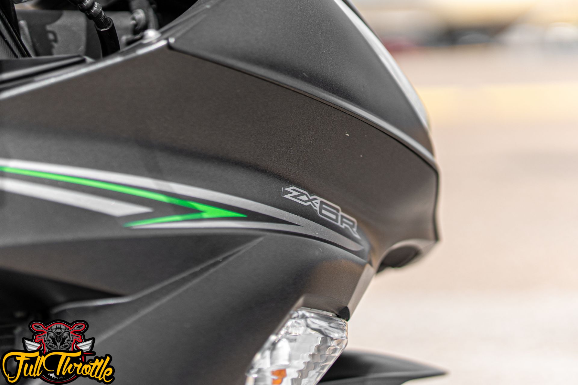 2016 Kawasaki Ninja ZX-6R ABS in Houston, Texas - Photo 9