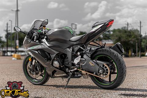 2016 Kawasaki Ninja ZX-6R ABS in Houston, Texas - Photo 15