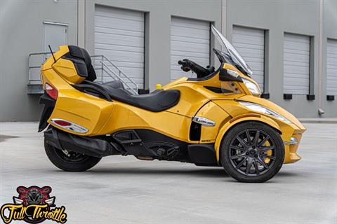 2013 Can-Am Spyder® RT-S SM5 in Houston, Texas - Photo 2