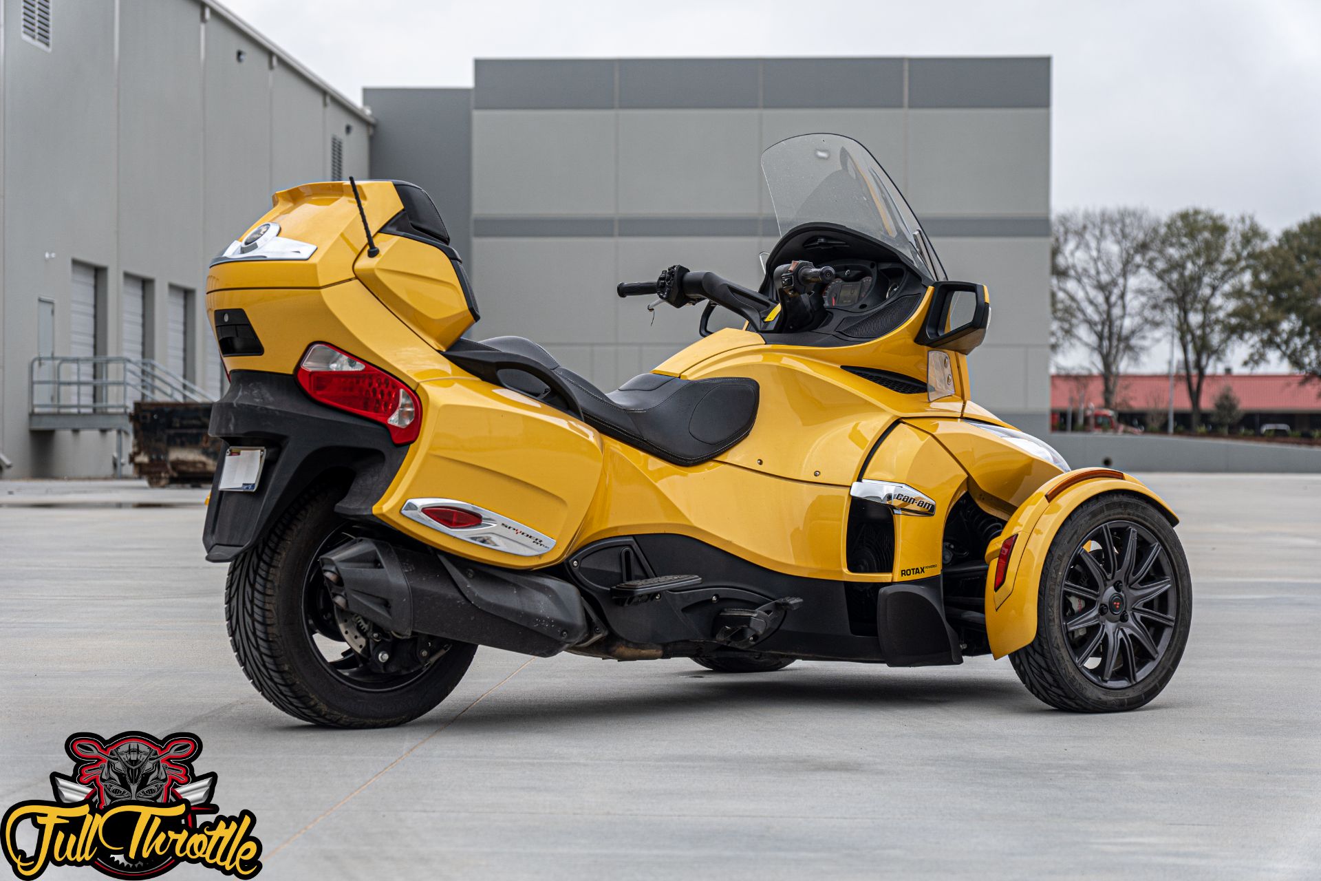 2013 Can-Am Spyder® RT-S SM5 in Houston, Texas - Photo 3