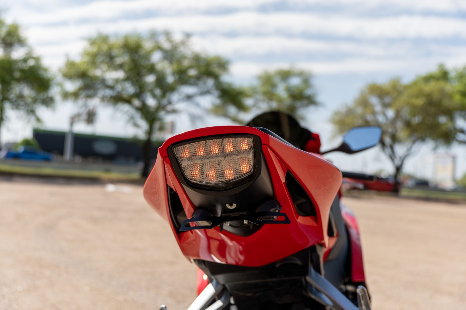 2015 Honda CBR®1000RR ABS in Houston, Texas - Photo 4