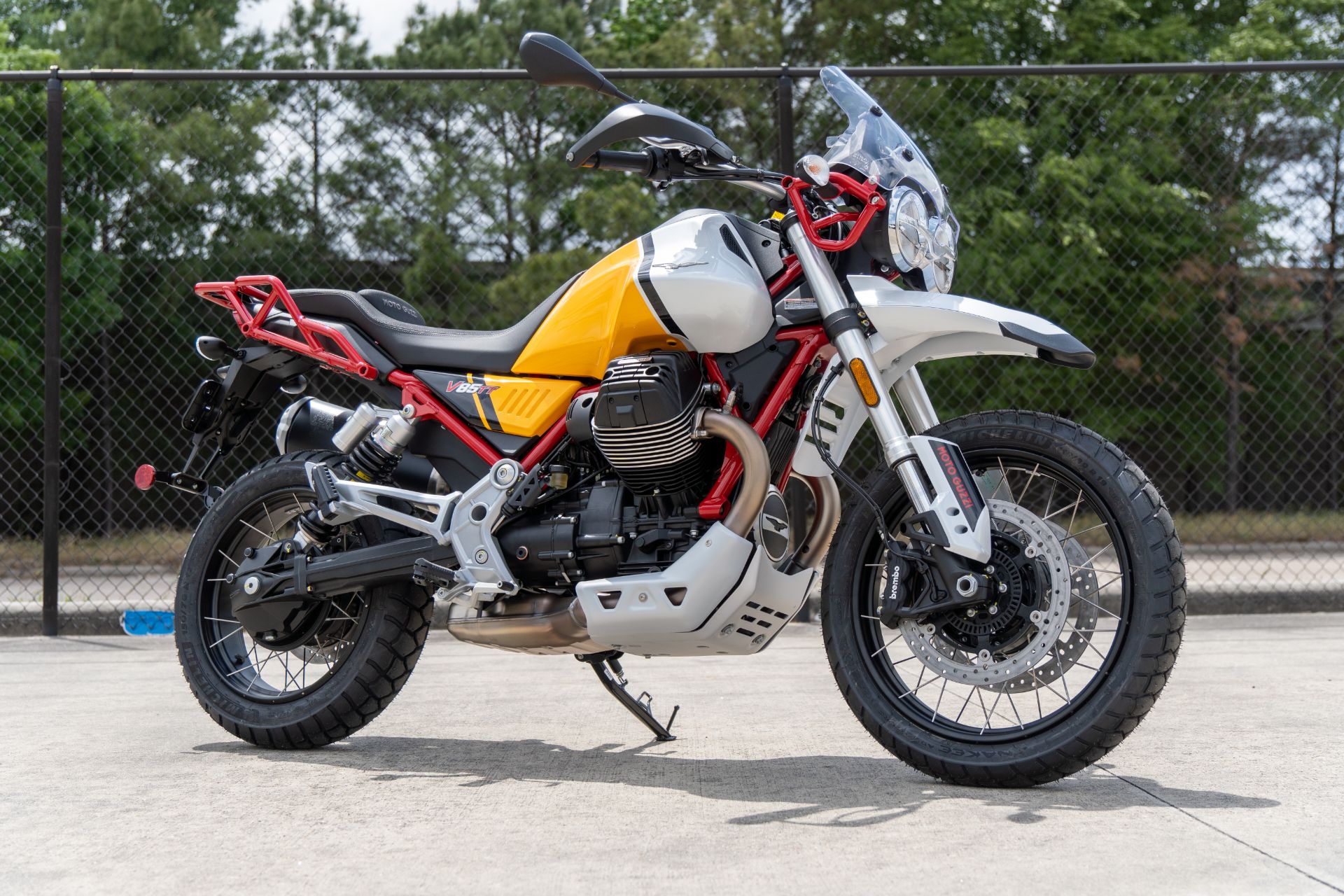 2022 Moto Guzzi V85 TT Adventure E5 in Houston, Texas - Photo 1