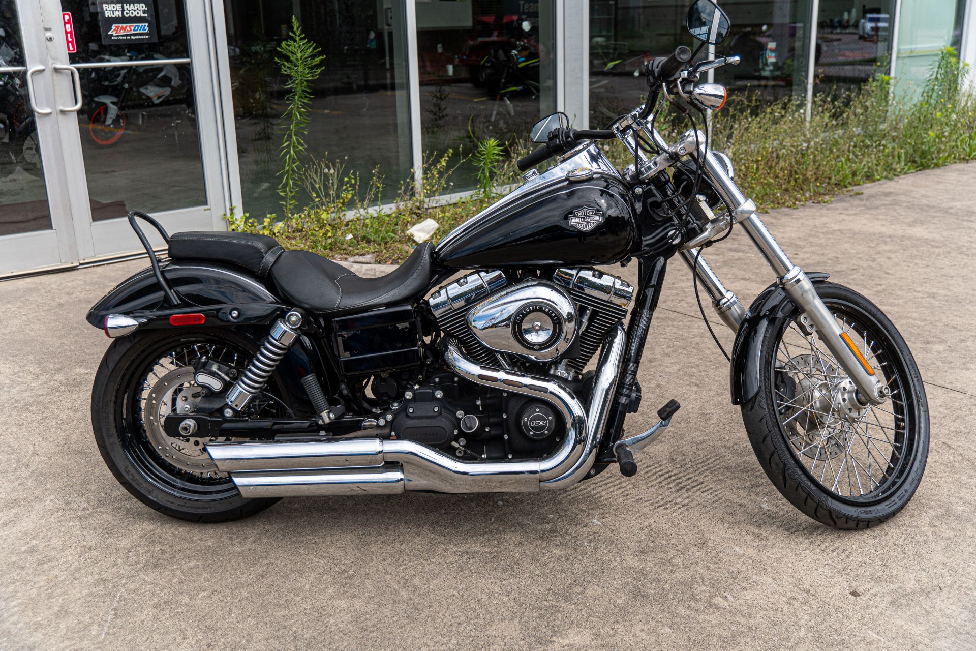 2013 Harley-Davidson Dyna® Wide Glide® in Houston, Texas - Photo 2