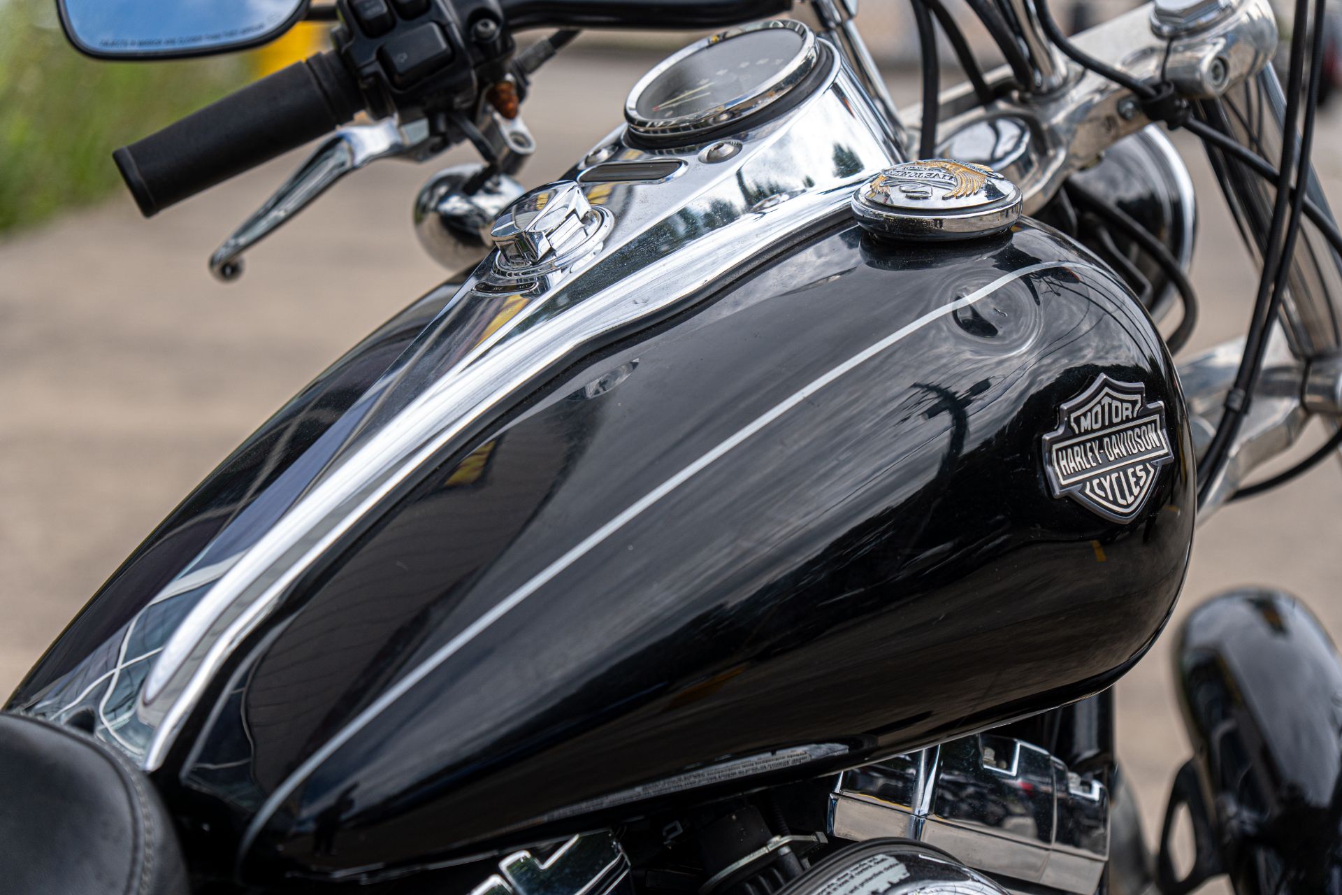 2013 Harley-Davidson Dyna® Wide Glide® in Houston, Texas - Photo 12