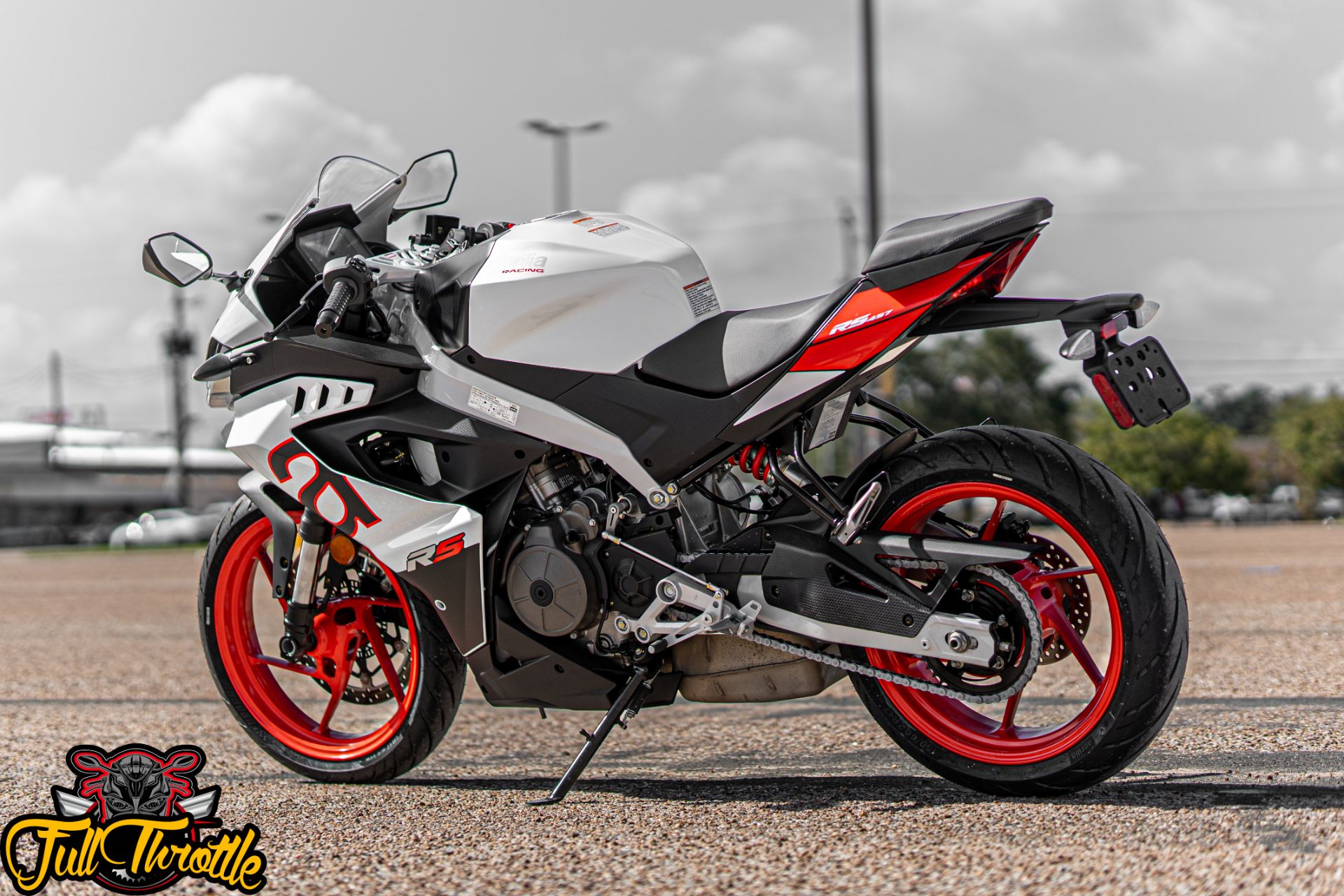 2025 Aprilia RS 457 in Houston, Texas - Photo 15