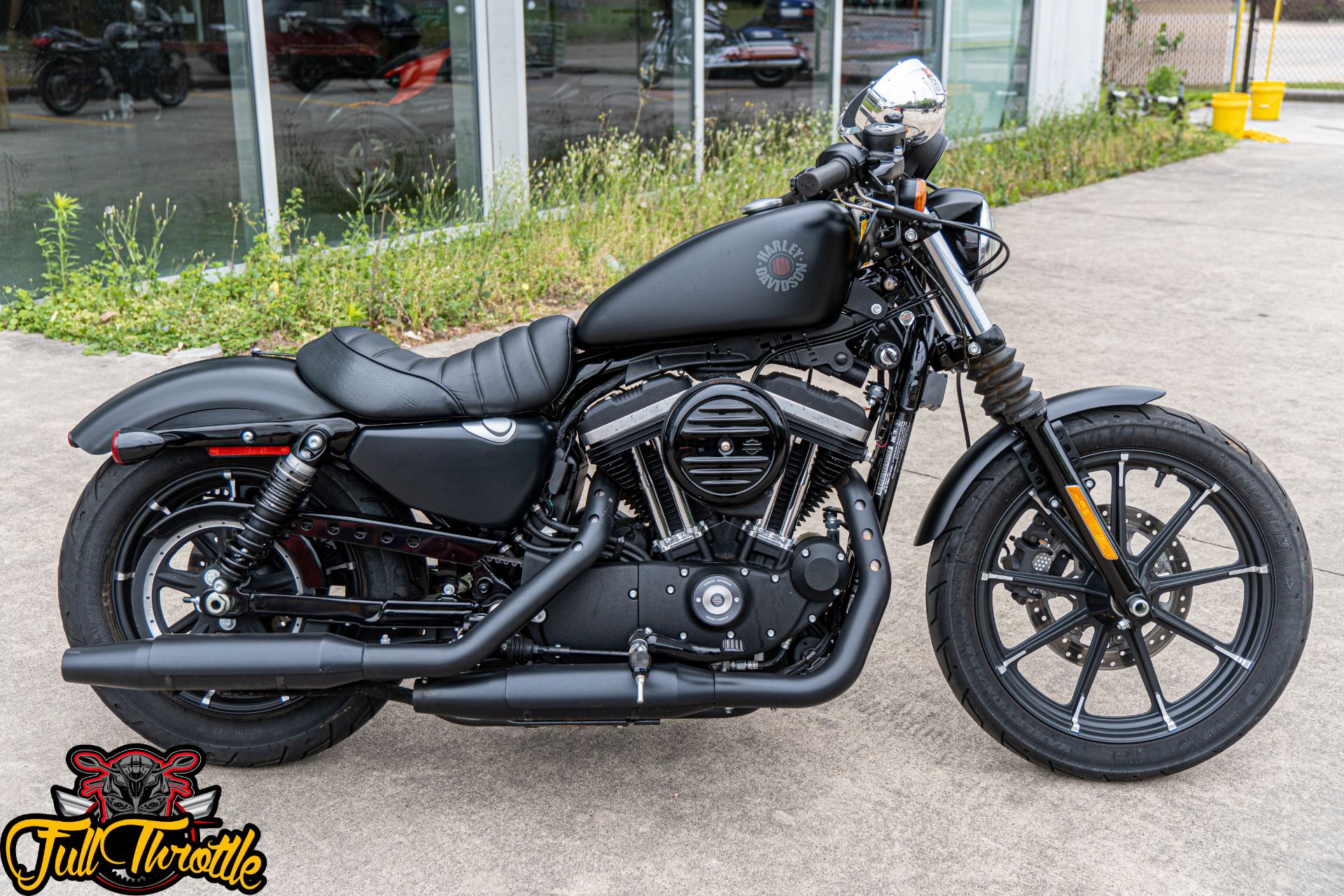 2021 Harley-Davidson Iron 883™ in Houston, Texas - Photo 2
