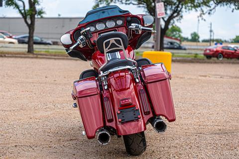2016 Harley-Davidson CVO™ Street Glide® in Houston, Texas - Photo 4
