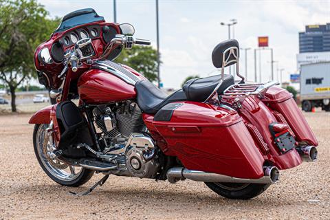 2016 Harley-Davidson CVO™ Street Glide® in Houston, Texas - Photo 6