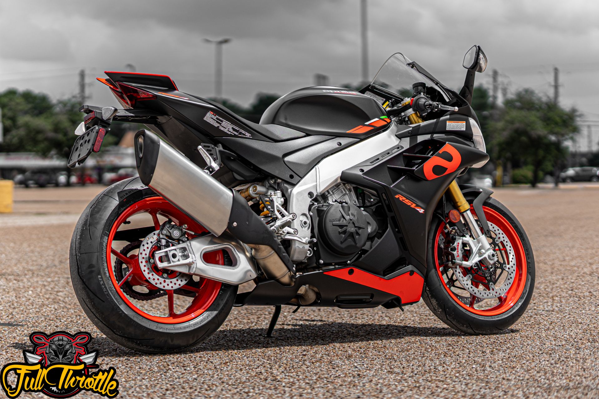 2024 Aprilia RSV4 1100 in Houston, Texas - Photo 3