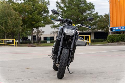 2016 Yamaha FZ-09 in Houston, Texas - Photo 9