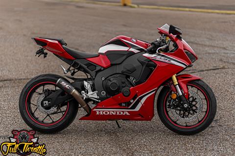 2021 Honda CBR1000RR ABS in Houston, Texas - Photo 2