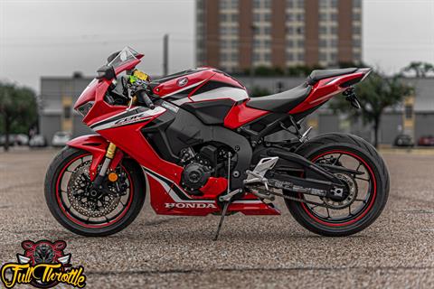 2021 Honda CBR1000RR ABS in Houston, Texas - Photo 6