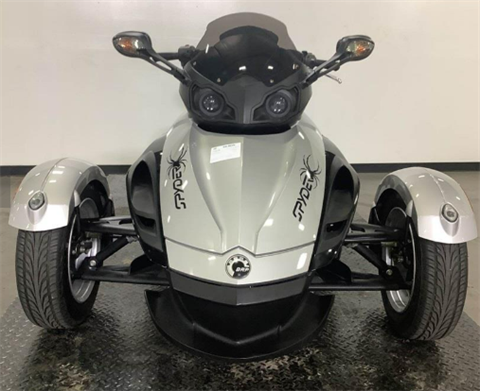 2008 Can-Am Spyder™ GS SM5 in Houston, Texas - Photo 2