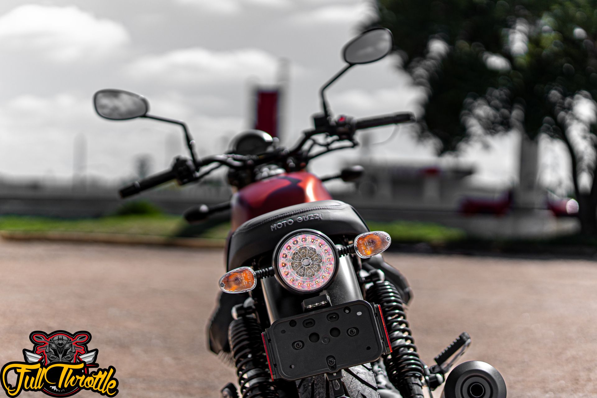 2021 Moto Guzzi V7 Stone E5 in Houston, Texas - Photo 4