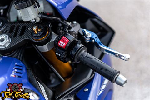 2015 Yamaha YZF-R1 in Houston, Texas - Photo 10