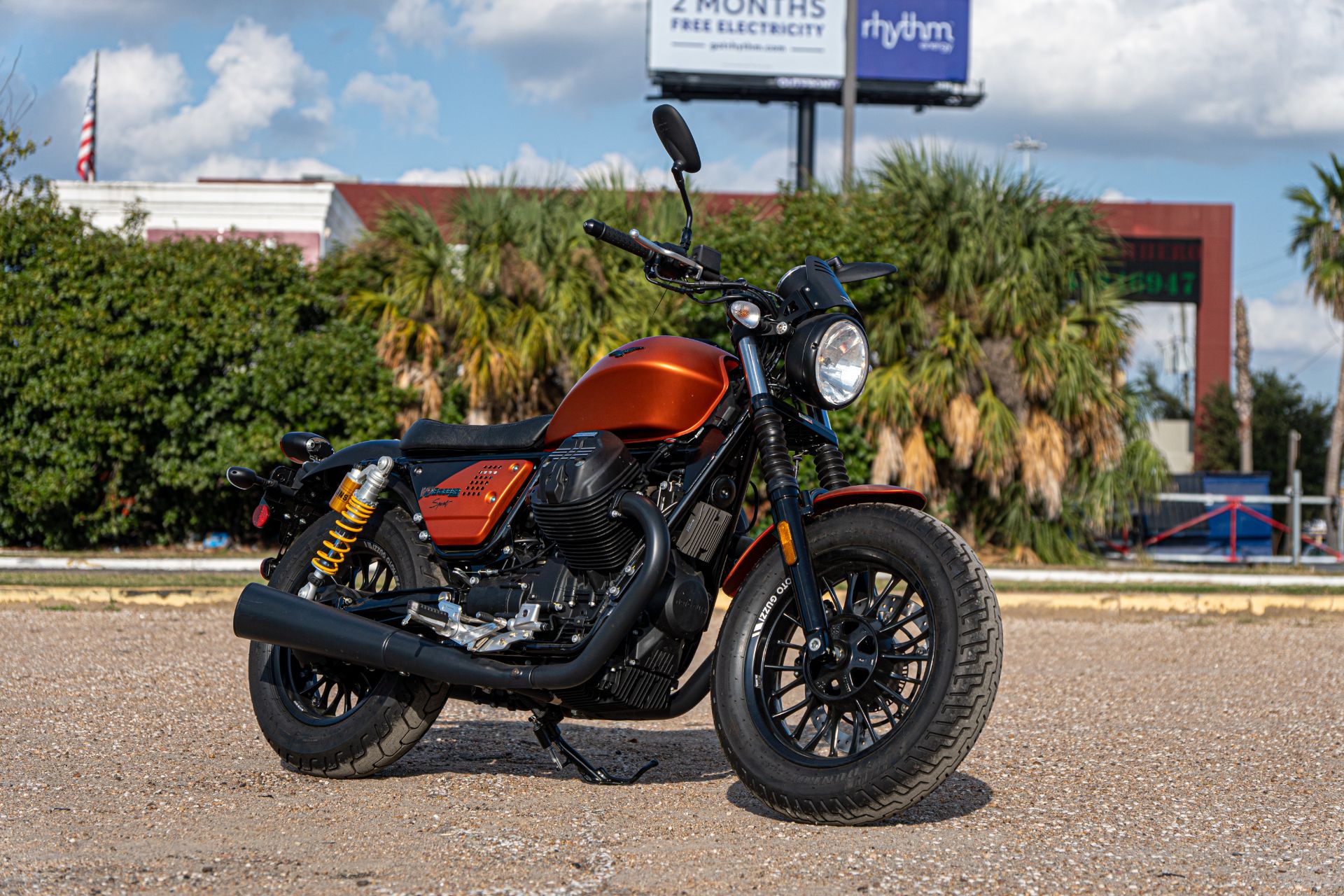 2020 Moto Guzzi V9 Bobber Sport in Houston, Texas - Photo 1