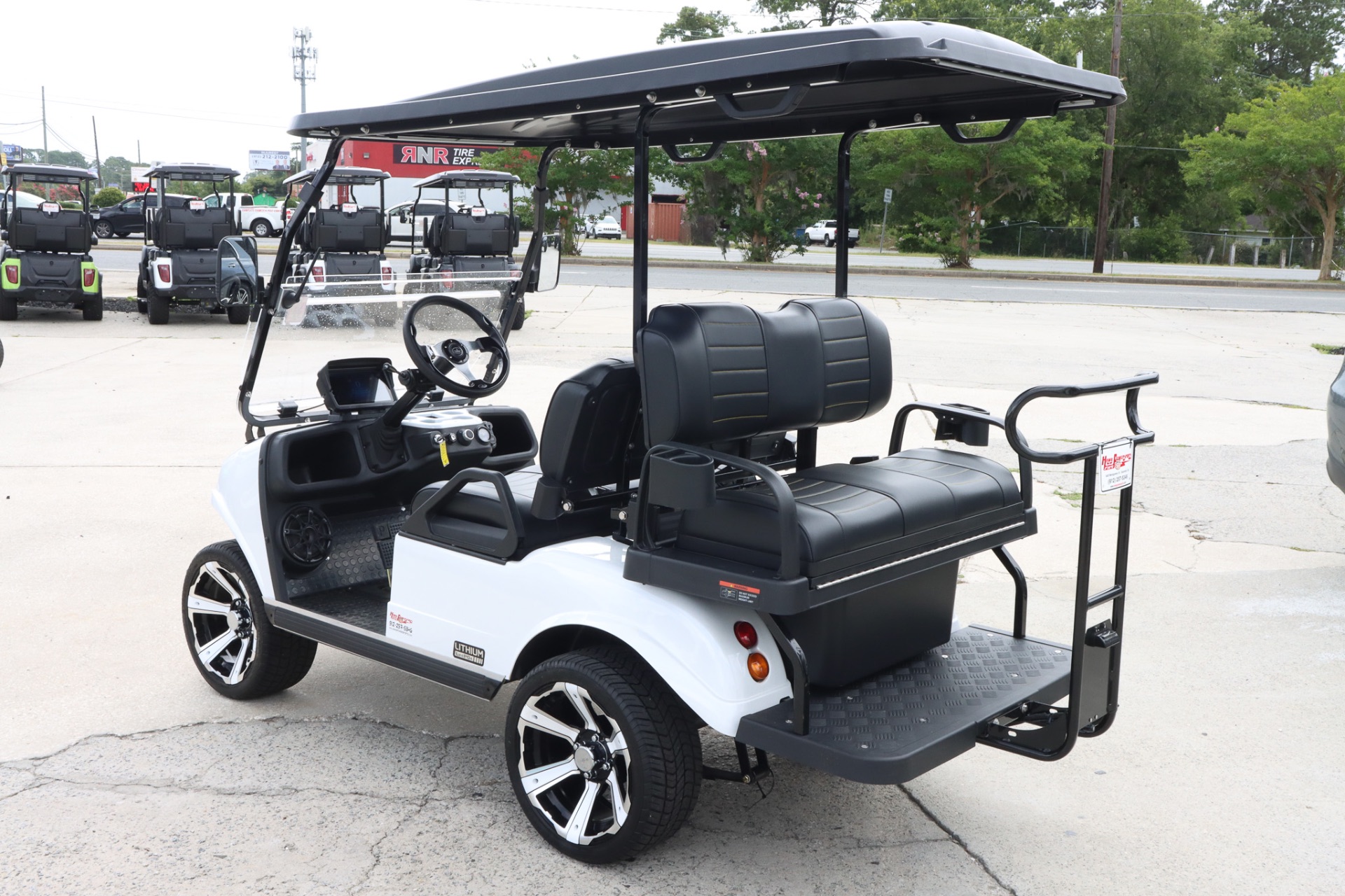 2024 Evolution Electric Vehicles Classic 4 PLUS in Savannah, Georgia - Photo 10