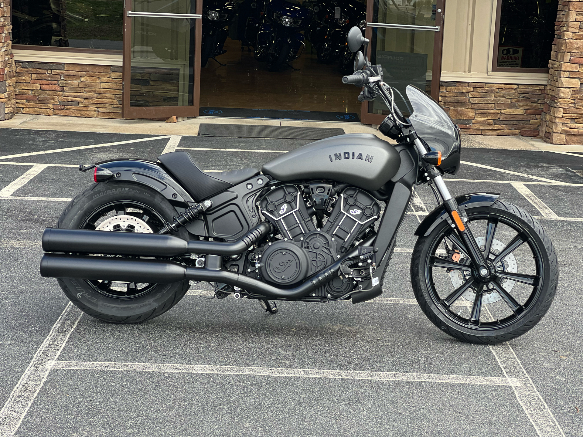 2023 Indian Motorcycle Scout® Rogue Sixty ABS in Jacksonville, Arkansas - Photo 3