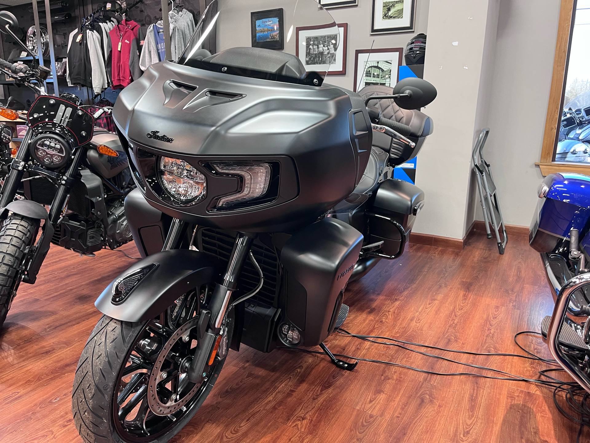 2022 Indian Motorcycle Pursuit® Dark Horse® with Premium Package in Jacksonville, Arkansas - Photo 3