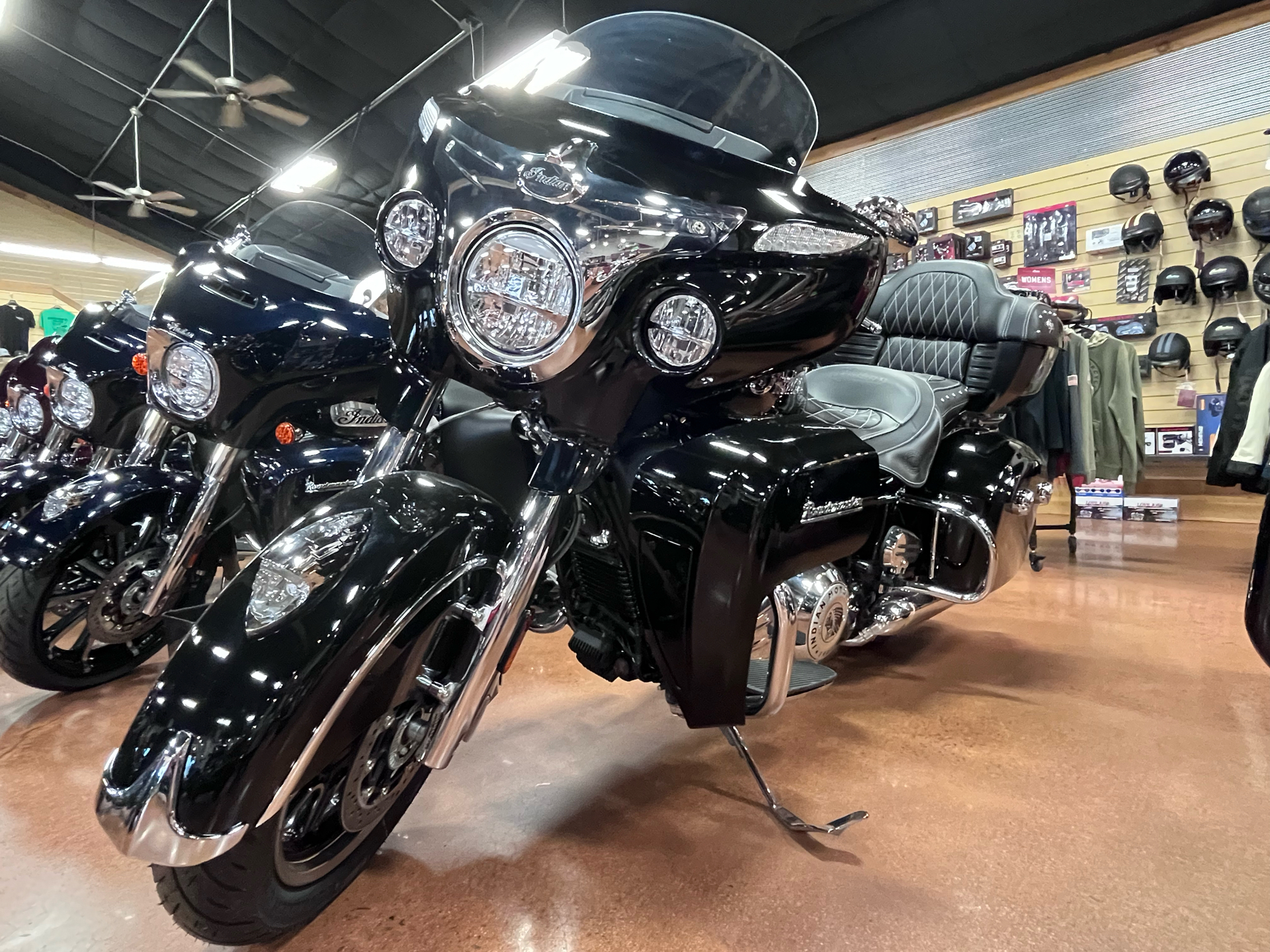 2022 Indian Motorcycle Roadmaster® Limited in Jacksonville, Arkansas - Photo 1