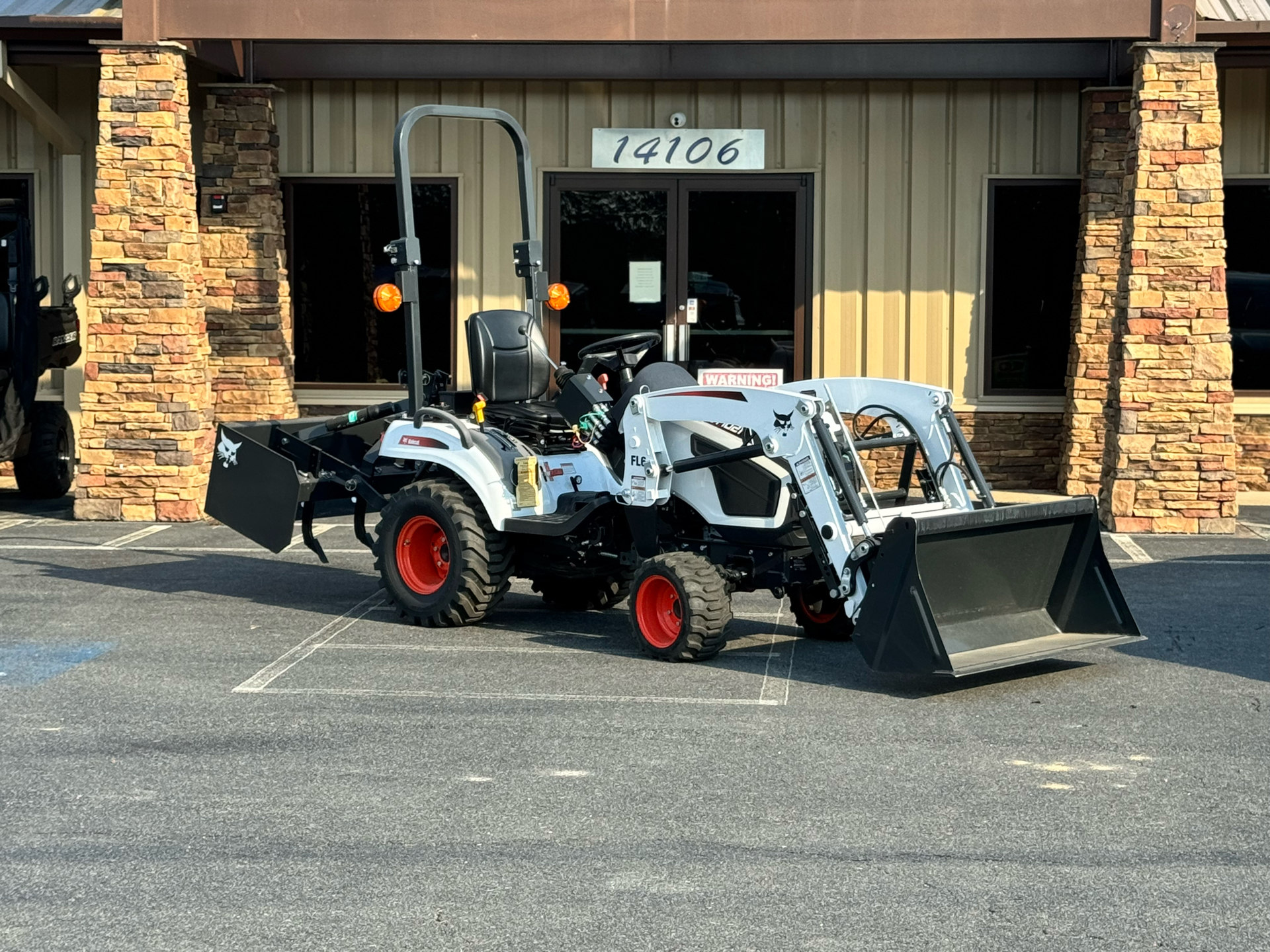 2024 Bobcat CT1021 in Jacksonville, Arkansas - Photo 2