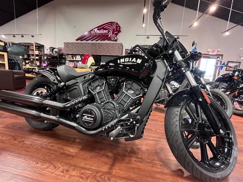 2022 Indian Motorcycle Scout® Rogue in Jacksonville, Arkansas - Photo 2