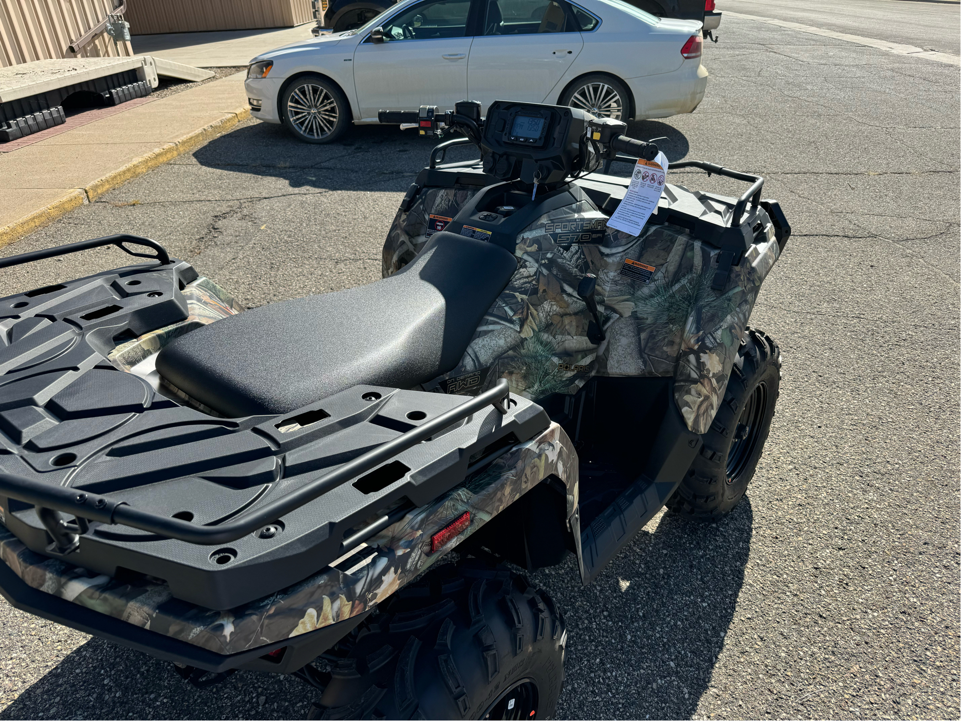 2024 Polaris Sportsman 570 EPS in Albert Lea, Minnesota - Photo 4