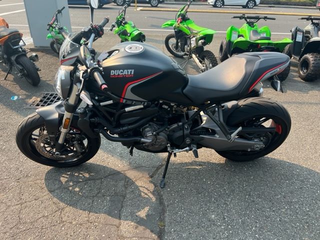 2019 Ducati Monster 821 in Bellevue, Washington - Photo 4