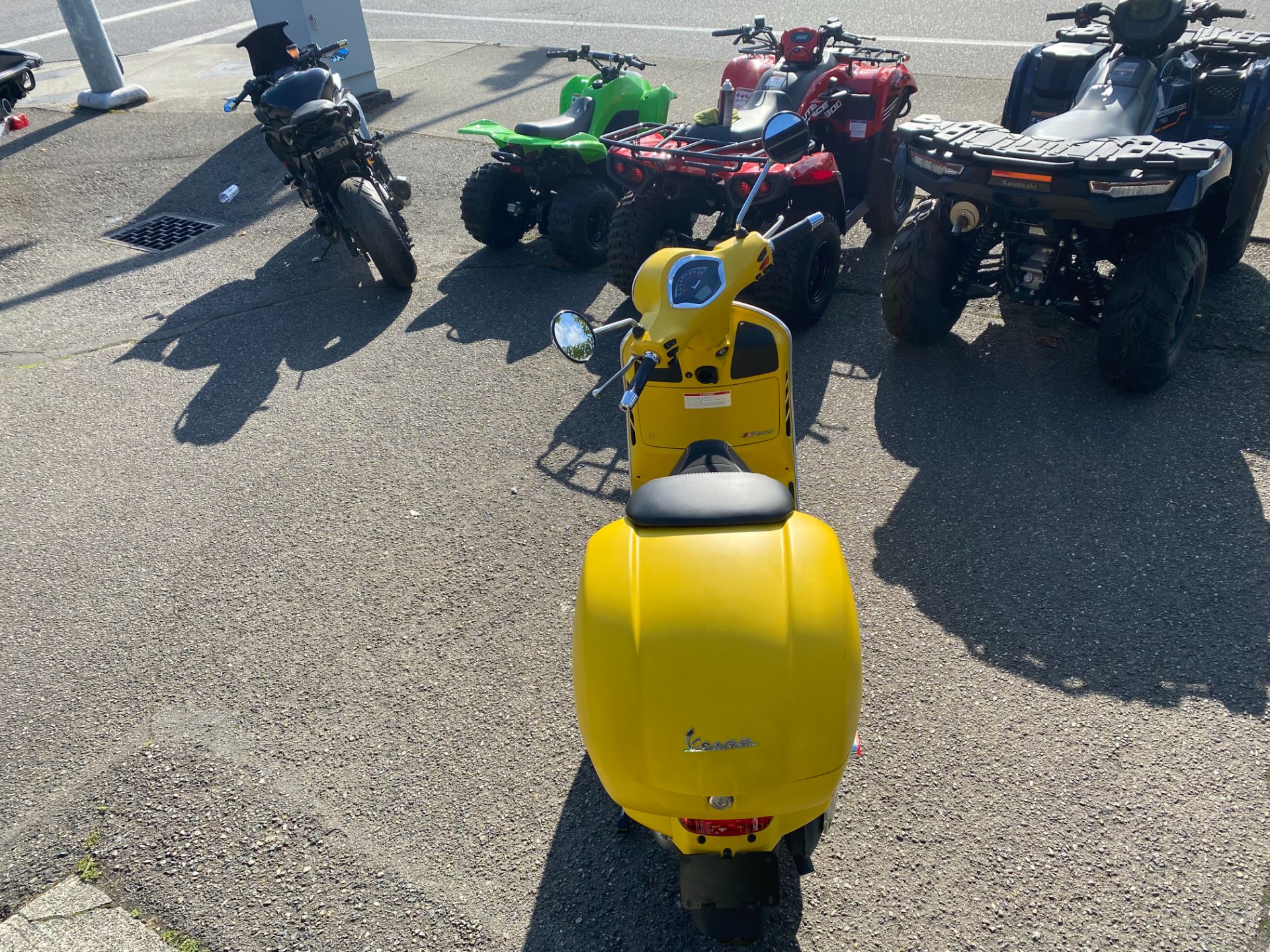 2018 Vespa GTS Super Sport 300 in Bellevue, Washington - Photo 4