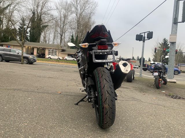 2022 Kawasaki Ninja 400 ABS in Bellevue, Washington - Photo 2
