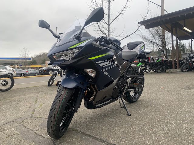 2022 Kawasaki Ninja 400 ABS in Bellevue, Washington - Photo 7