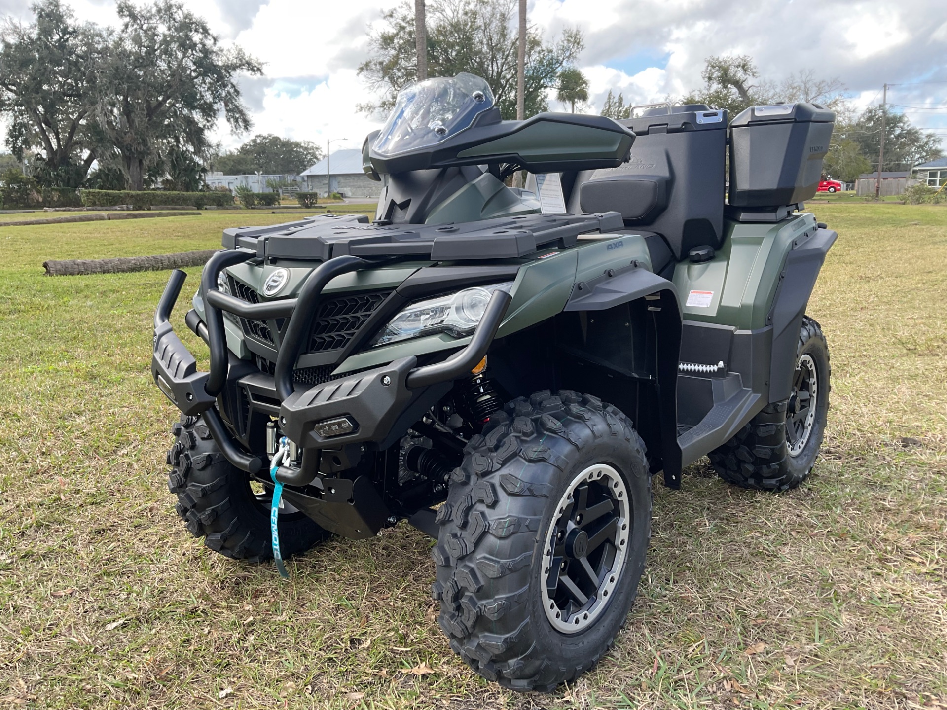 2024 CFMOTO CForce 1000 Overland in Sanford, Florida - Photo 3