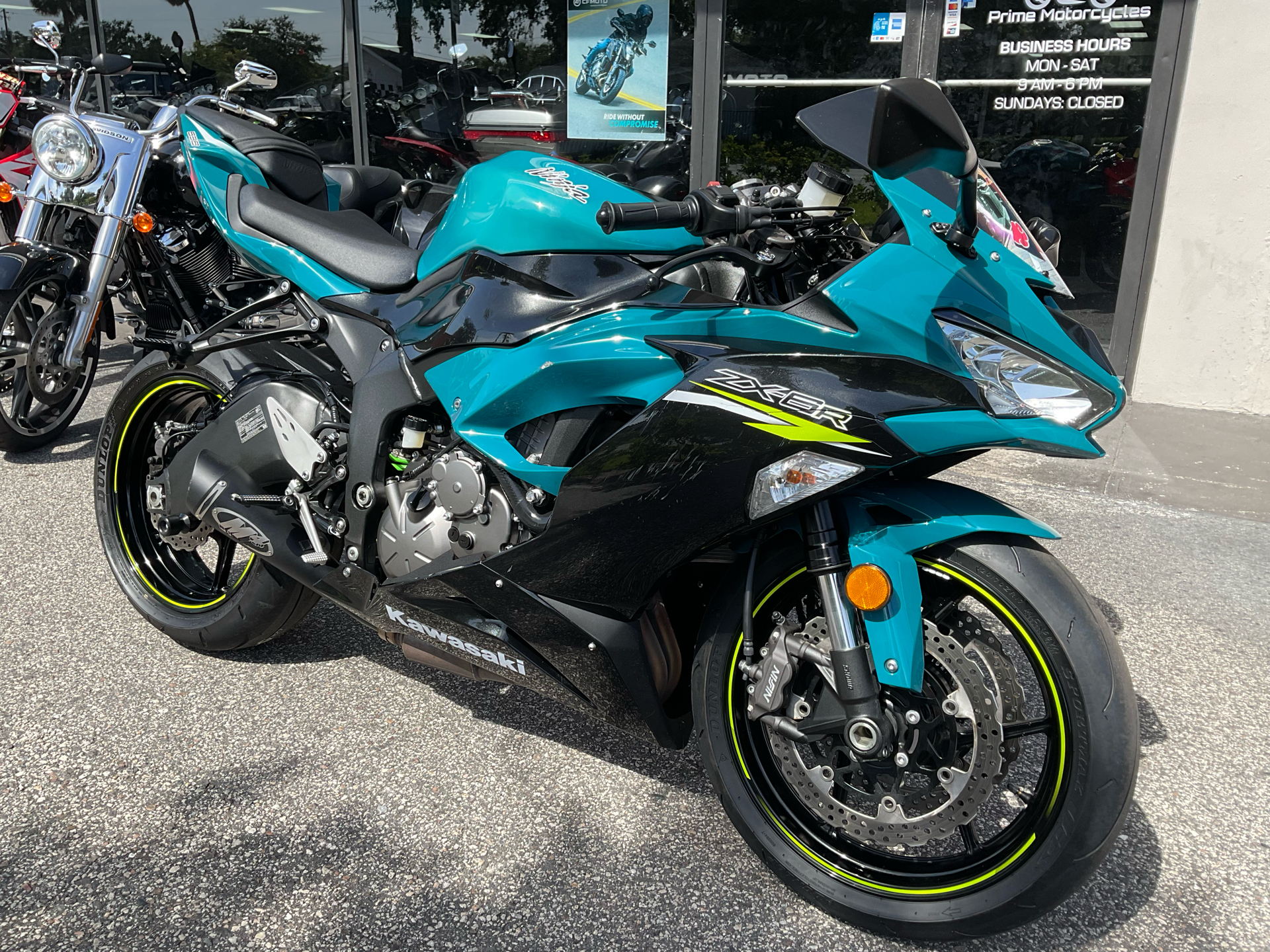 2021 Kawasaki Ninja ZX-6R in Sanford, Florida - Photo 6