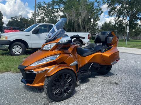 2014 Can-Am Spyder® RT-S SE6 in Sanford, Florida - Photo 6