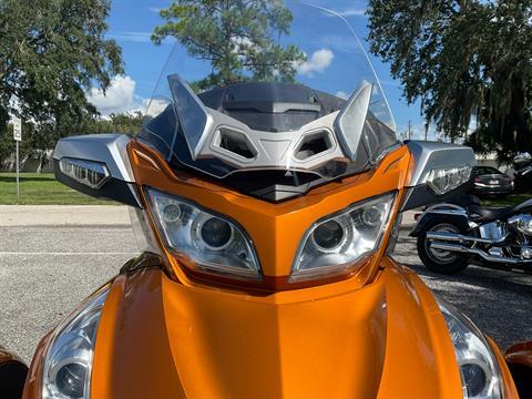 2014 Can-Am Spyder® RT-S SE6 in Sanford, Florida - Photo 17