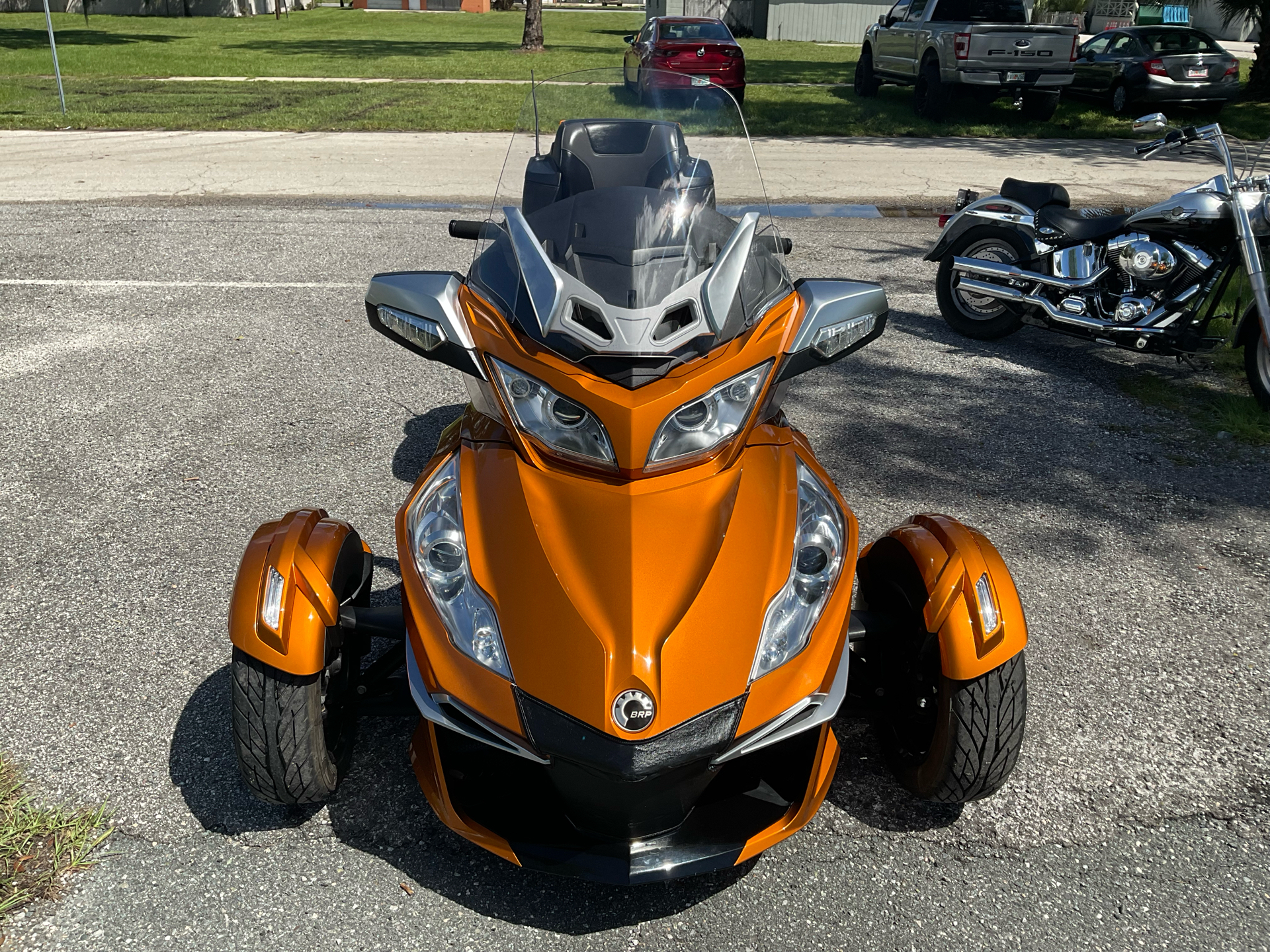 2014 Can-Am Spyder® RT-S SE6 in Sanford, Florida - Photo 18