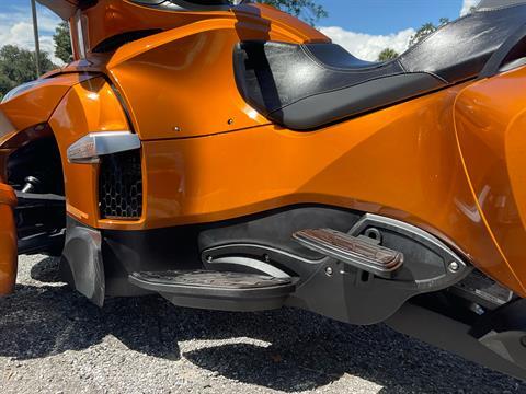 2014 Can-Am Spyder® RT-S SE6 in Sanford, Florida - Photo 21