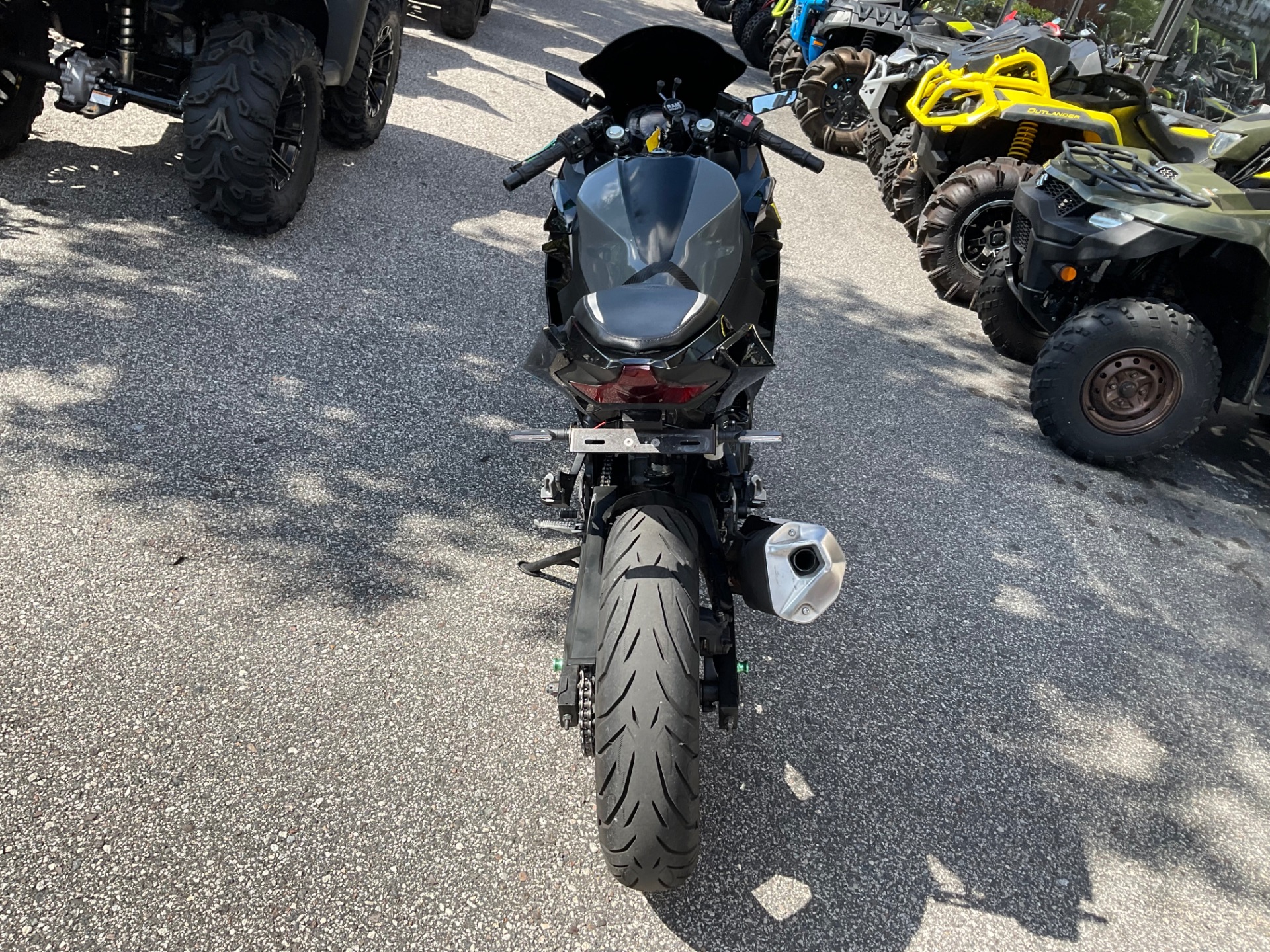 2018 Kawasaki Ninja 400 ABS in Sanford, Florida - Photo 9