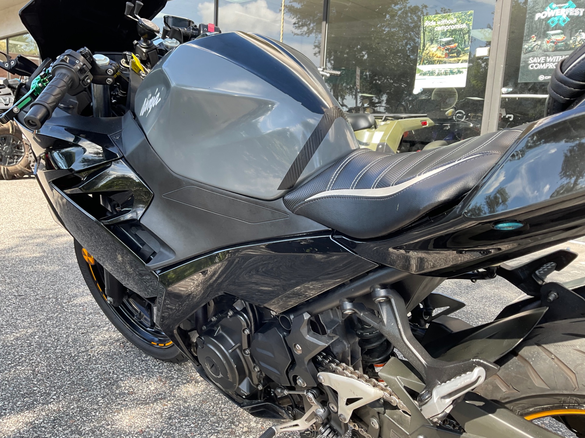 2018 Kawasaki Ninja 400 ABS in Sanford, Florida - Photo 12